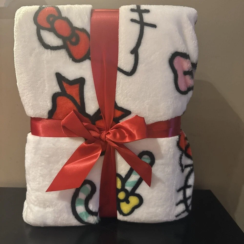 Hello Kitty Holiday 